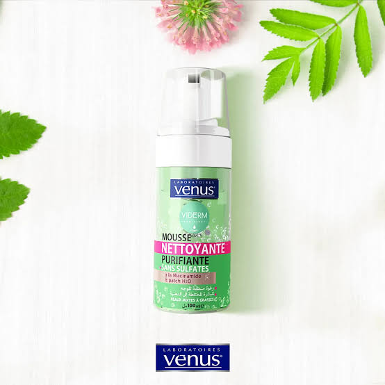 Mousse nettoyante peau grasse Venus