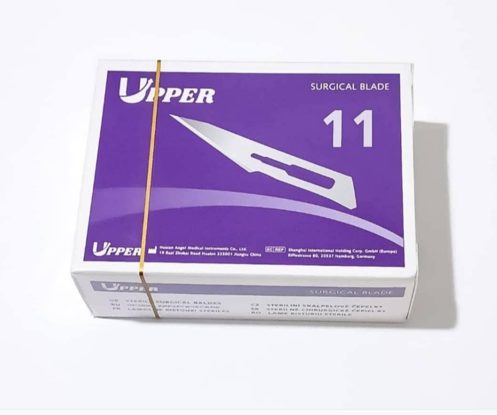 المشرط الطبي upper