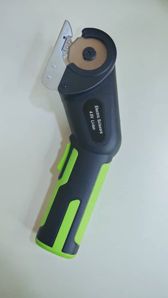 COUPEUSE RS 50 BATTREE