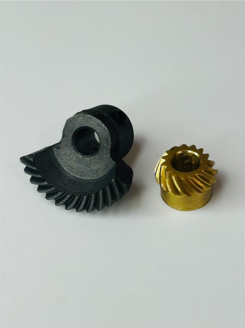 PUNYOUN 15K METAL