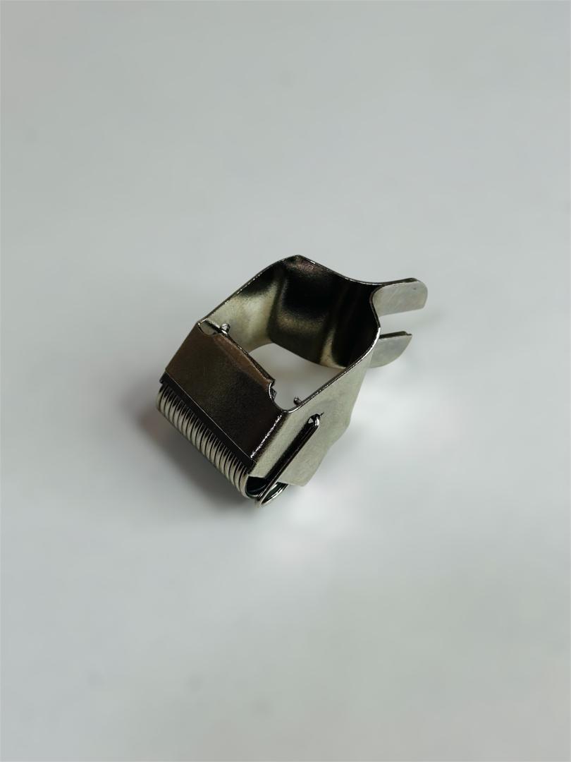 COUPE FIL MACHINE